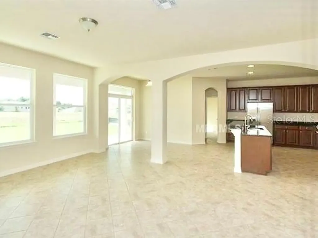 2103 Candlenut Circle Apopka FL 32712