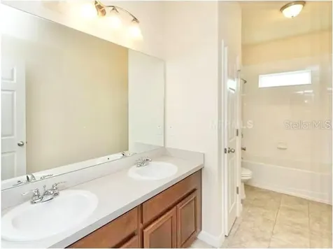 2103 Candlenut Circle Apopka FL 32712
