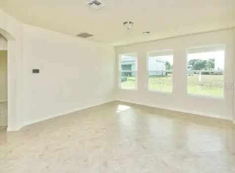2103 Candlenut Circle Apopka FL 32712