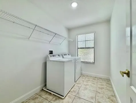 2022 Bent Grass Avenue Ocoee FL 34761