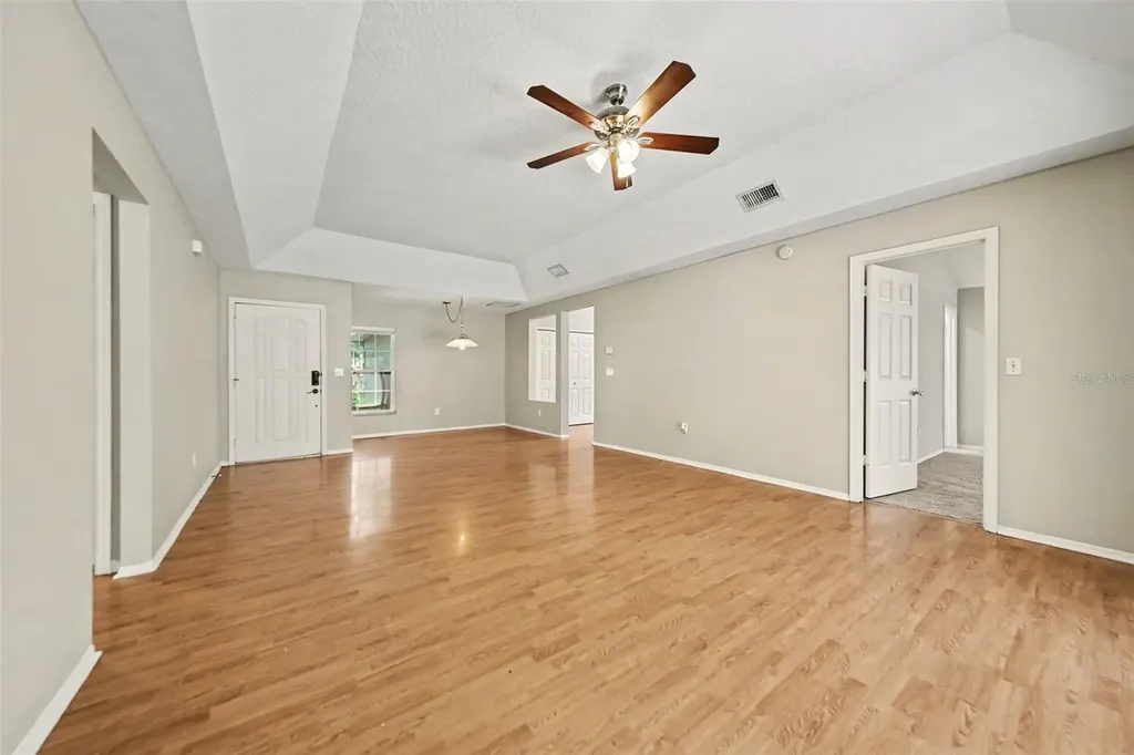 1077 Sugarberry Trail Oviedo FL 32765
