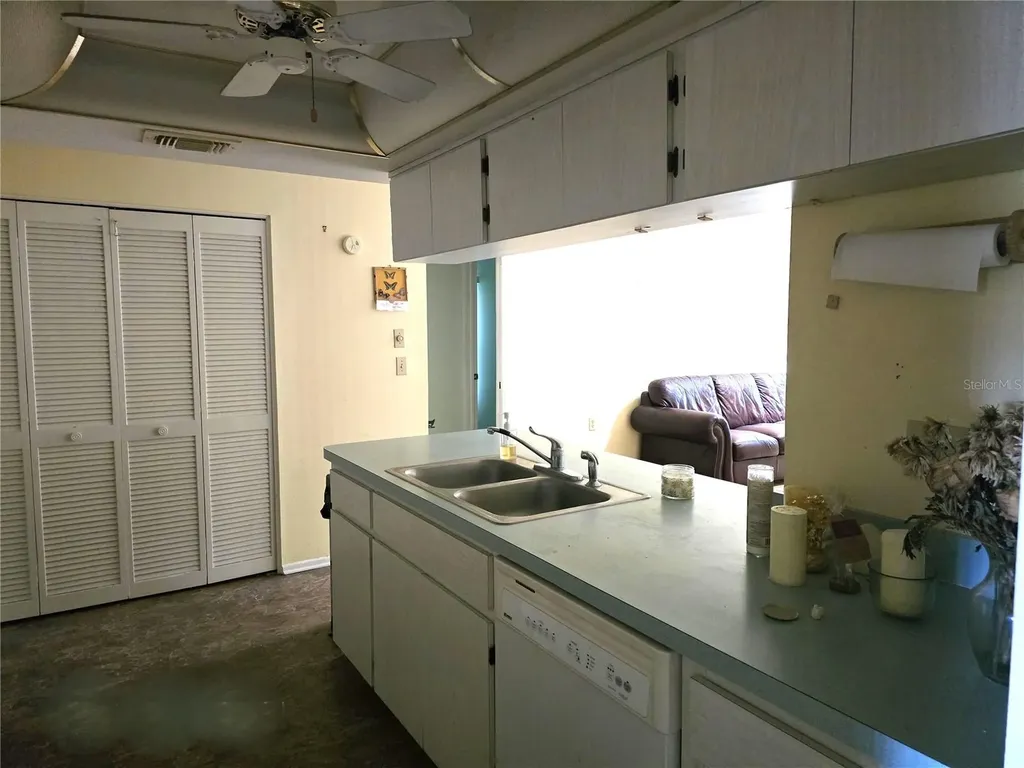 10641 Timber Lane Port Richey FL 34668