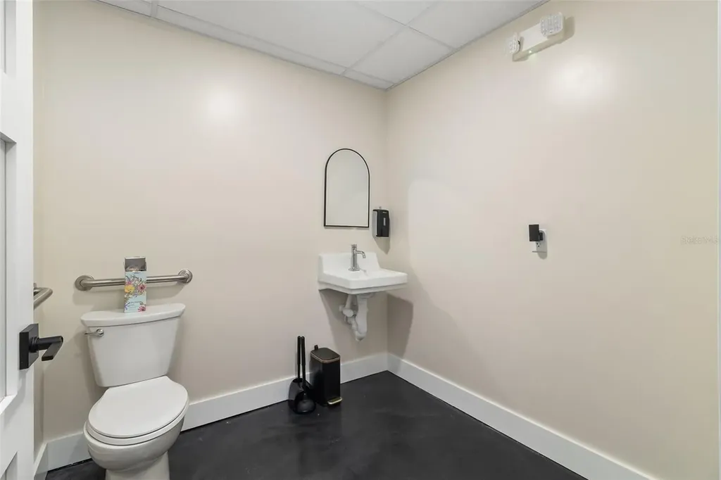 1900 Tamiami Trail Punta Gorda FL 33950