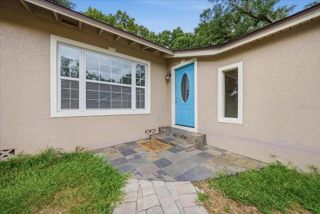 8095 Rose Avenue Orlando FL 32810