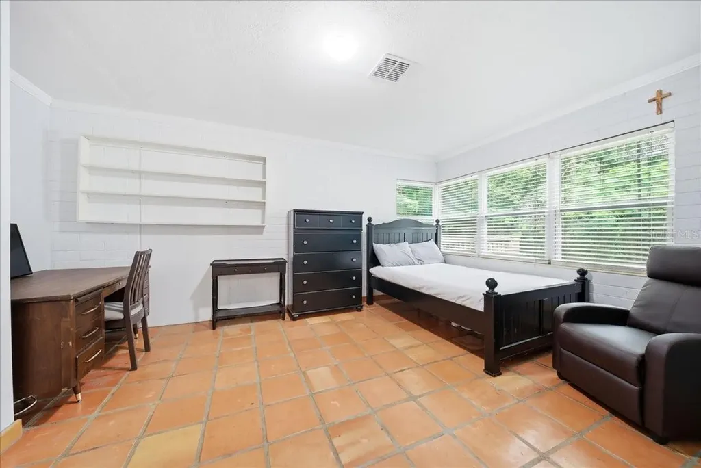 8095 Rose Avenue Orlando FL 32810
