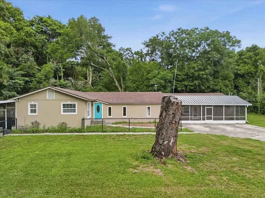 8095 Rose Avenue Orlando FL 32810