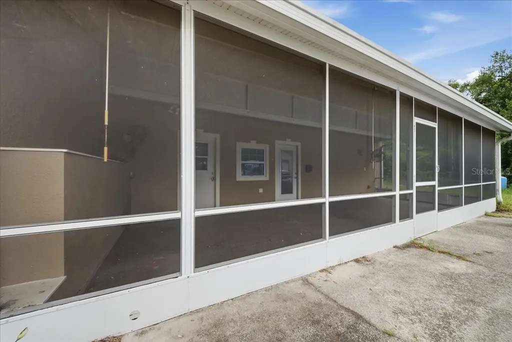 8095 Rose Avenue Orlando FL 32810