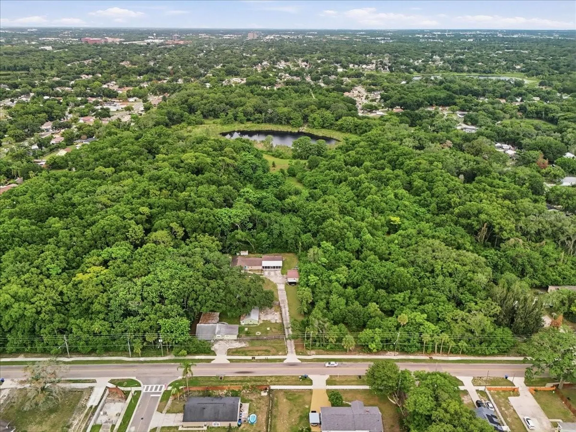 8095 Rose Avenue Orlando FL 32810