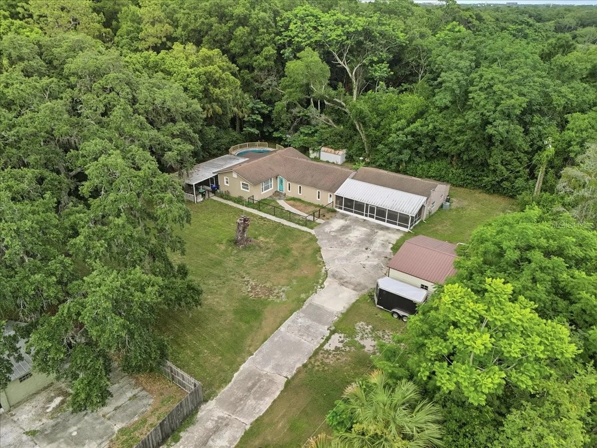 8095 Rose Avenue Orlando FL 32810