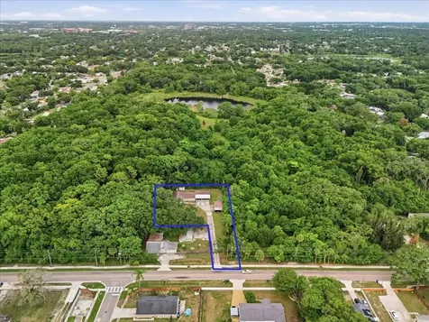 8095 Rose Avenue Orlando FL 32810