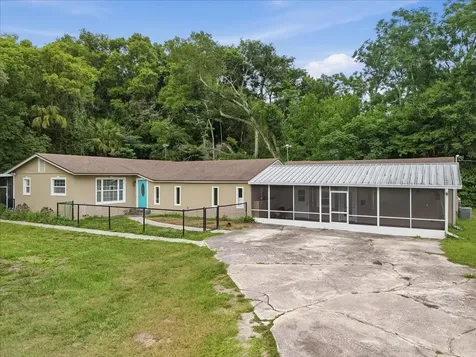 8095 Rose Avenue Orlando FL 32810