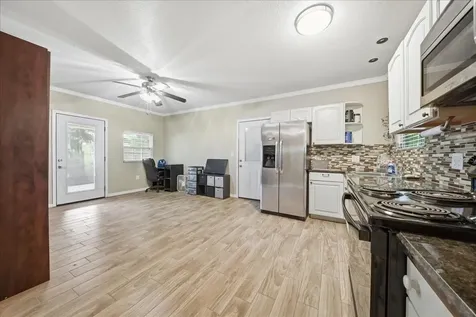 8095 Rose Avenue Orlando FL 32810