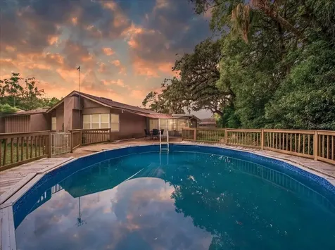 8095 Rose Avenue Orlando FL 32810