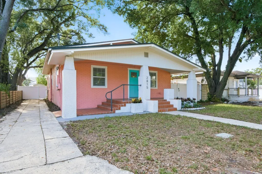 2815 N Taliaferro Avenue Tampa FL 33602