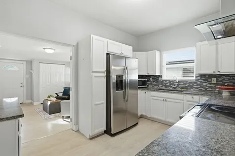 2815 N Taliaferro Avenue Tampa FL 33602