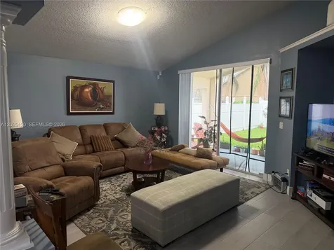 3127 Heritage Parkway Orlando FL 32837