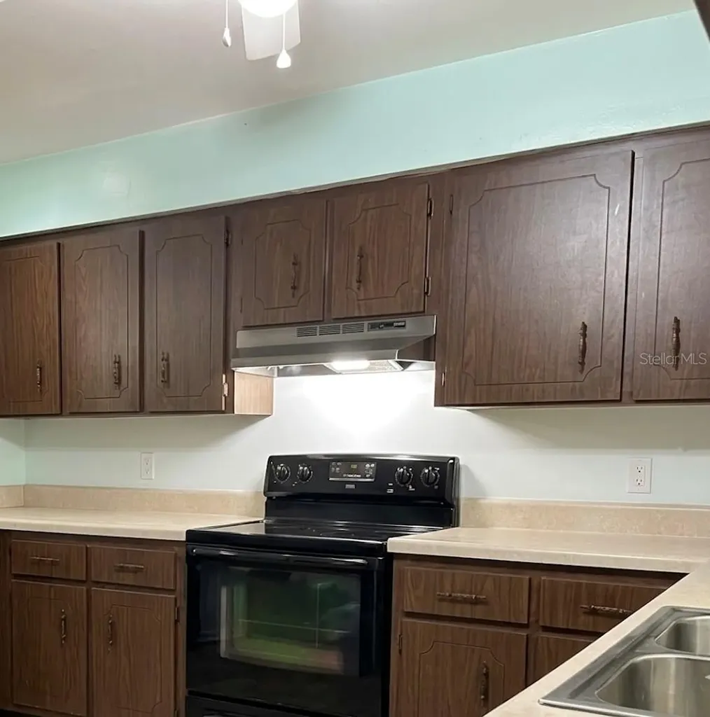 1671 Ford Road Mims FL 32754