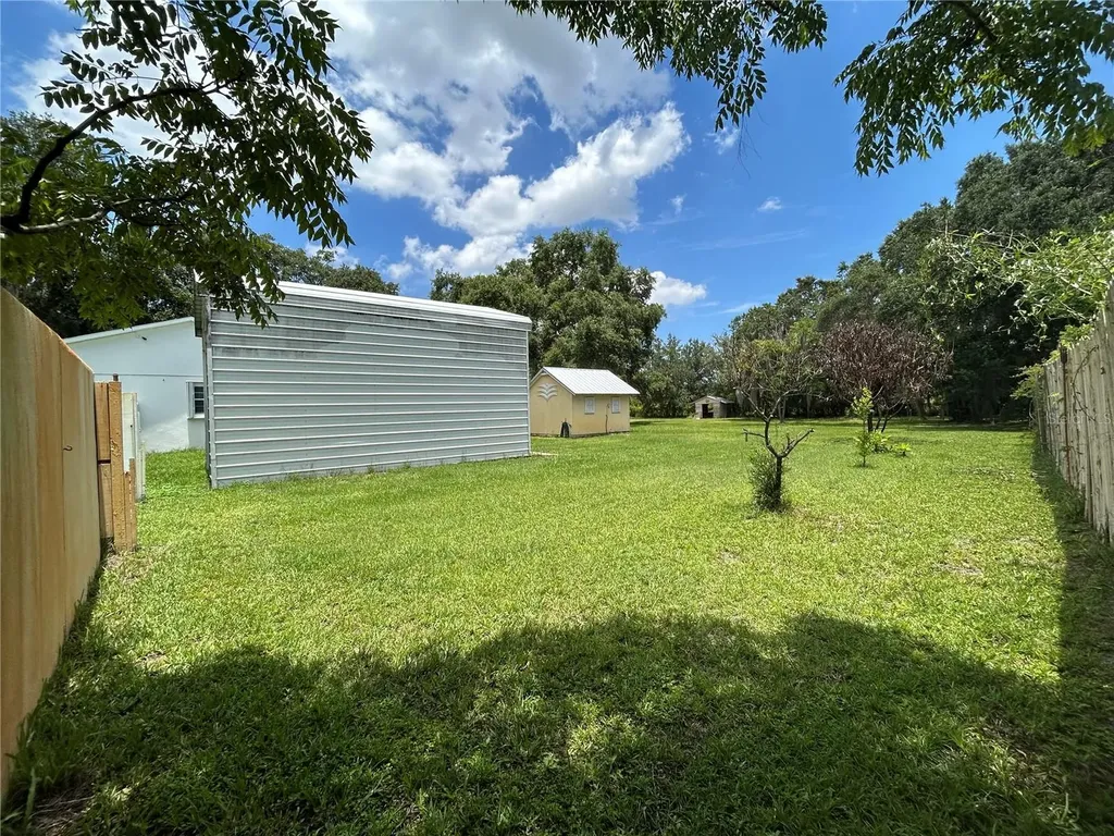 1671 Ford Road Mims FL 32754
