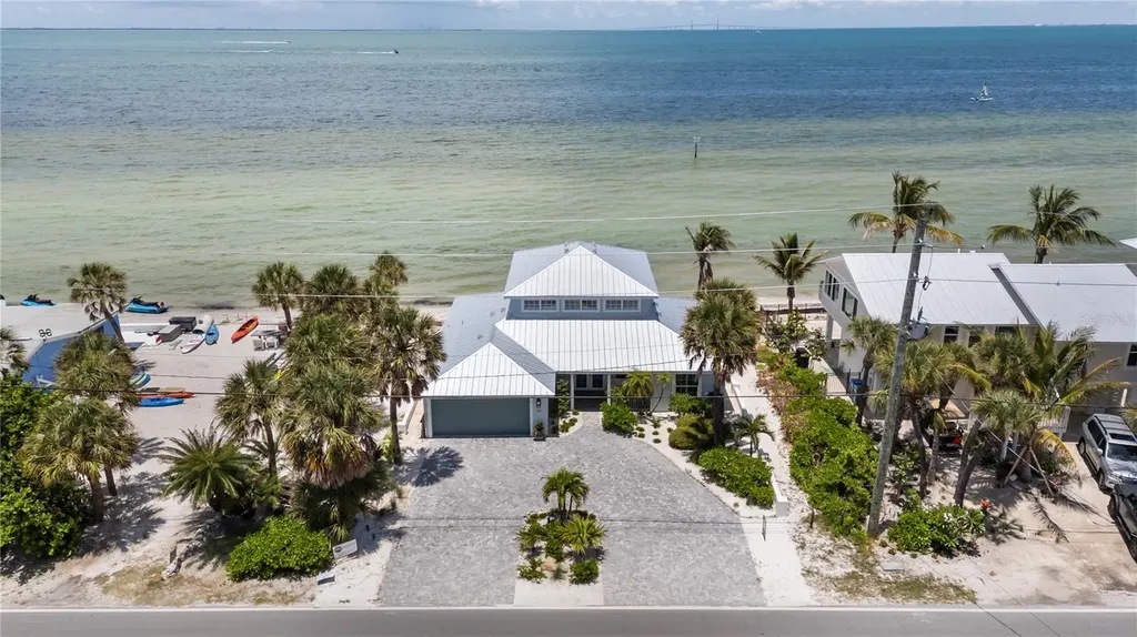 402 S Bay Boulevard Anna Maria FL 34216