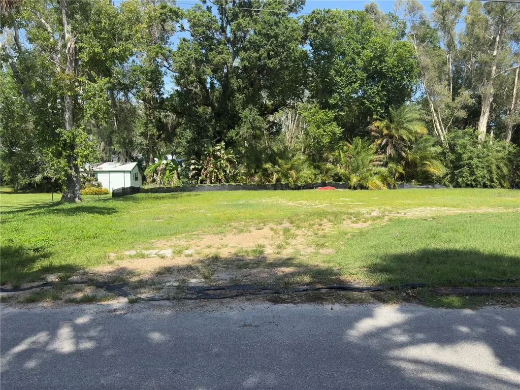 5711 River Terrace Tampa FL 33604