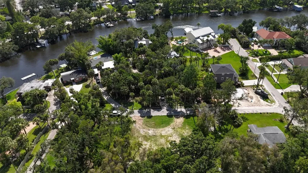 5711 River Terrace Tampa FL 33604