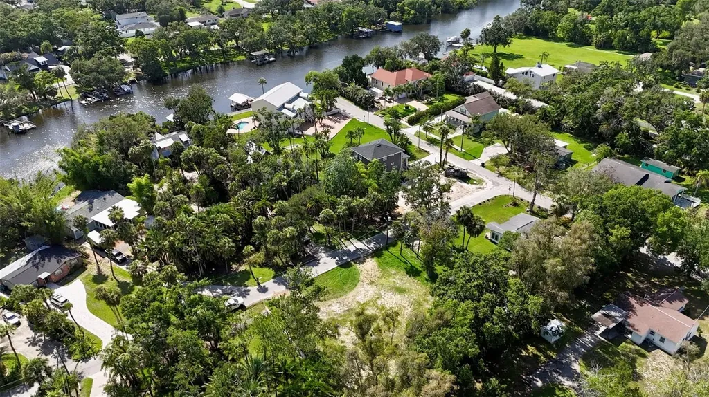 5711 River Terrace Tampa FL 33604