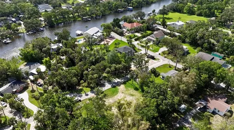 5711 River Terrace Tampa FL 33604