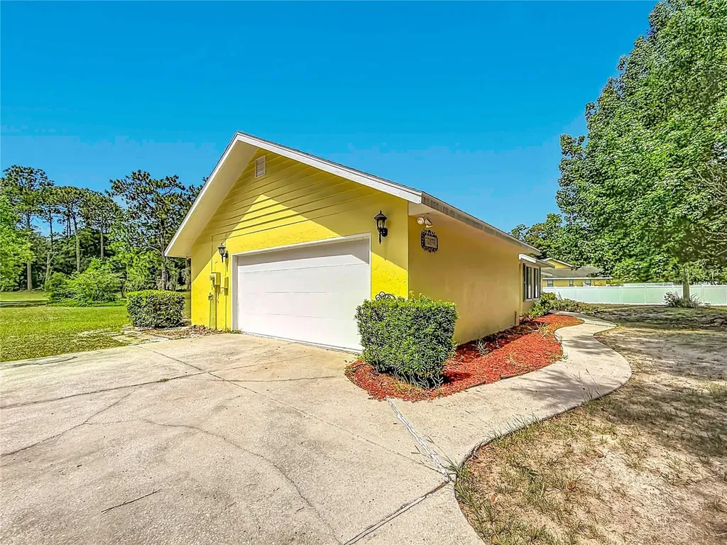 2016 W Melline Lane Lecanto FL 34461