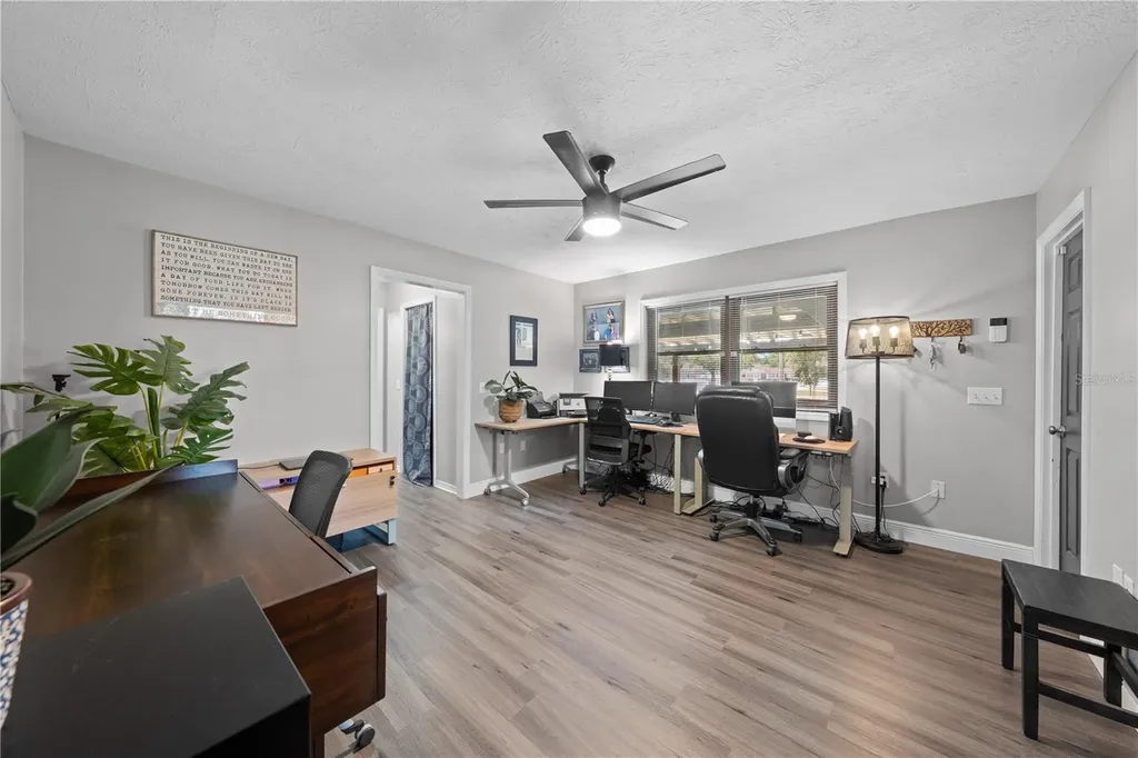 233 Eastern Avenue St Cloud FL 34769