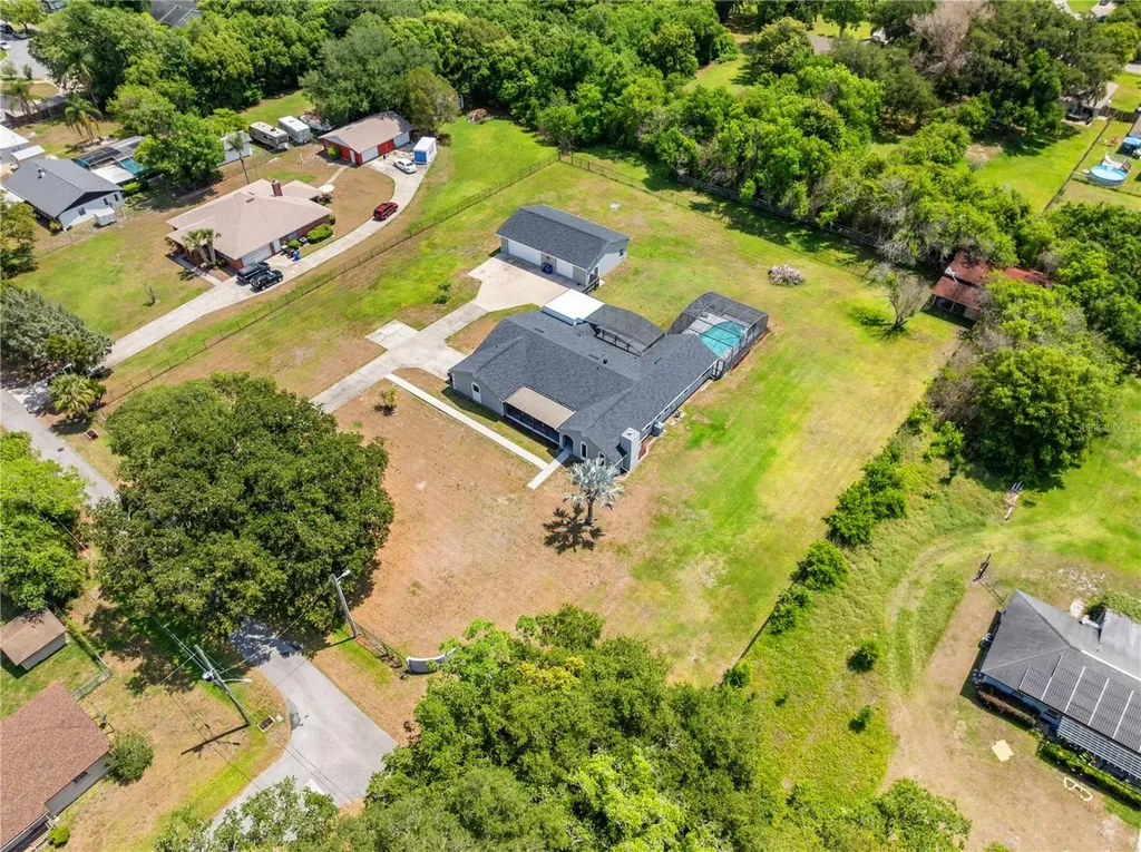 233 Eastern Avenue St Cloud FL 34769