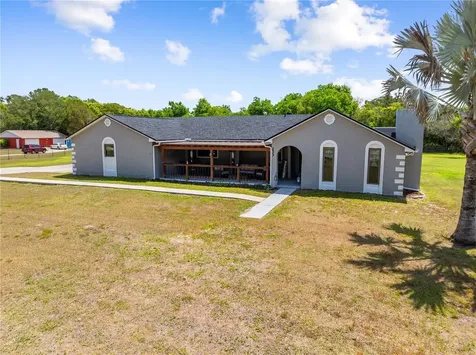 233 Eastern Avenue St Cloud FL 34769