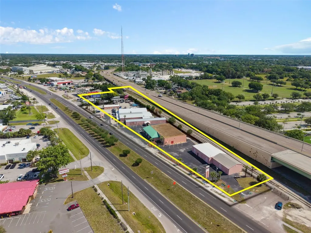4809 N Orange Blossom Trail Orlando FL 32810