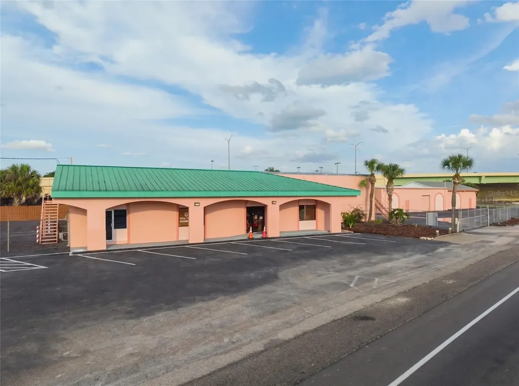 4809 N Orange Blossom Trail Orlando FL 32810
