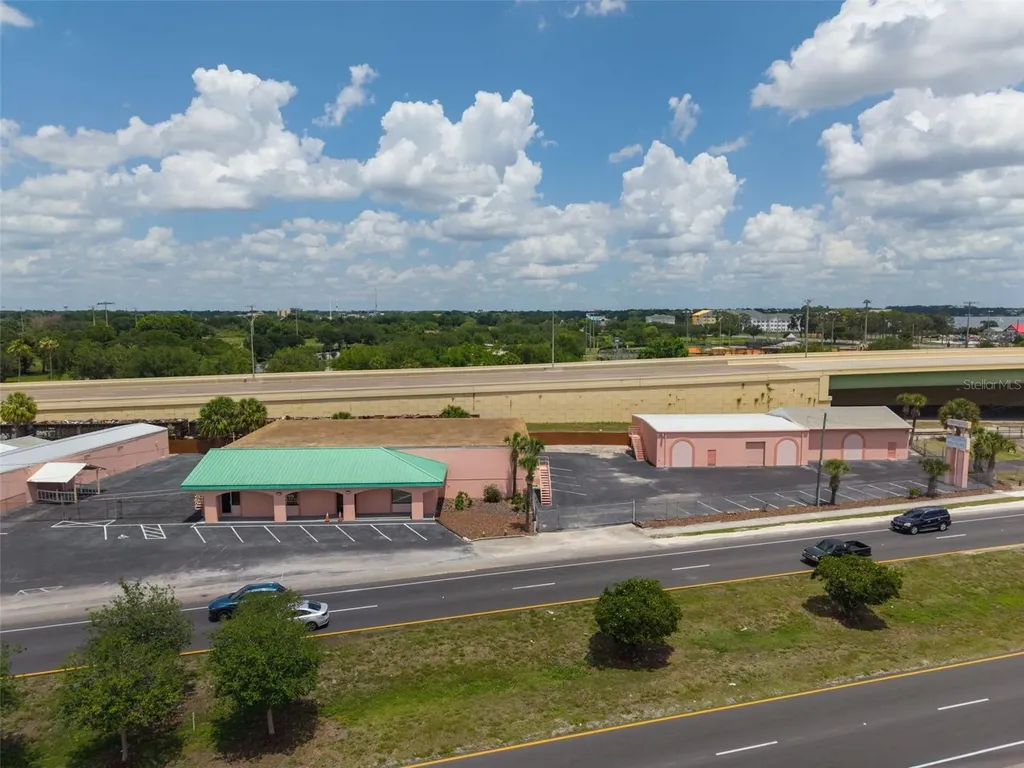 4809 N Orange Blossom Trail Orlando FL 32810