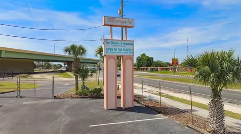 4809 N Orange Blossom Trail Orlando FL 32810