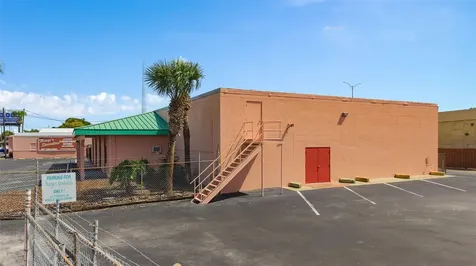 4809 N Orange Blossom Trail Orlando FL 32810