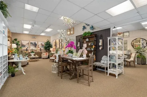 4809 N Orange Blossom Trail Orlando FL 32810