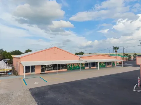 4809 N Orange Blossom Trail Orlando FL 32810