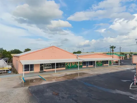 4809 N Orange Blossom Trail Orlando FL 32810