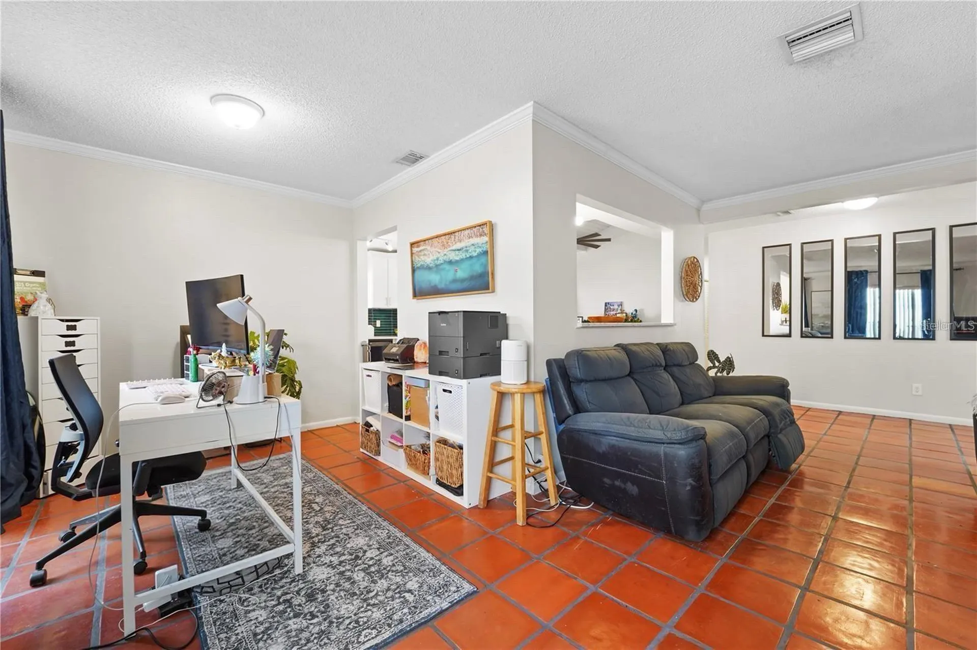 7523 Barry Road Tampa FL 33634