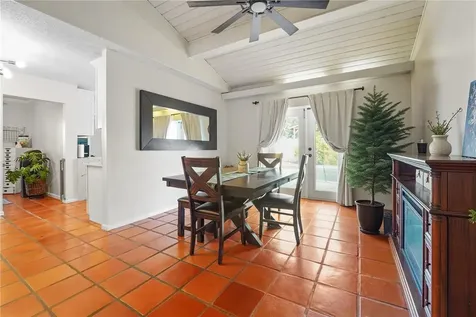 7523 Barry Road Tampa FL 33634