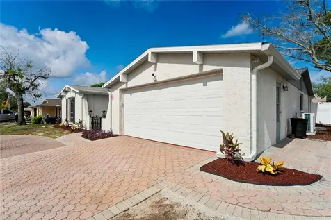 9205 Gray Fox Lane Port Richey FL 34668
