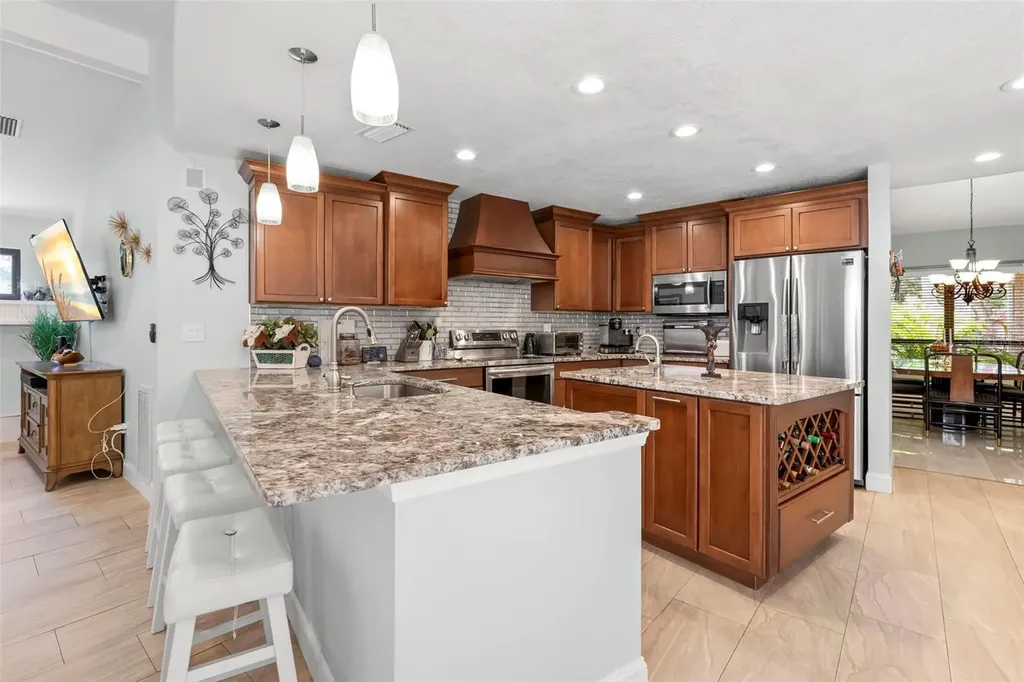 2332 Waterview Court Palm Harbor FL 34684