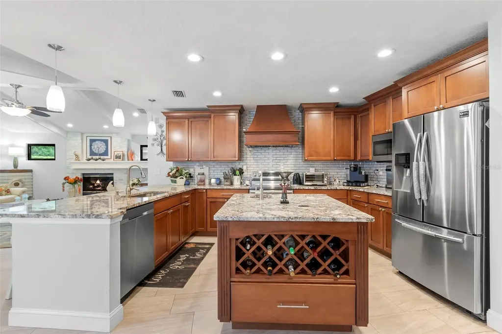 2332 Waterview Court Palm Harbor FL 34684
