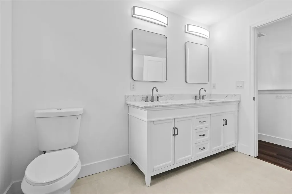 2141 Upton Court S St Petersburg FL 33712