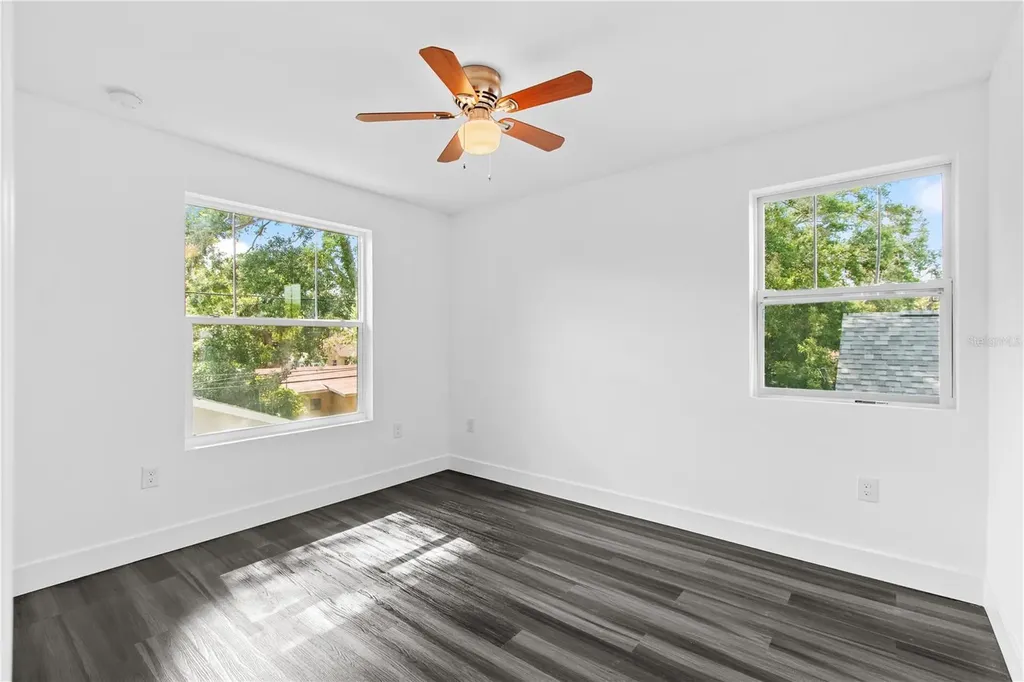 2141 Upton Court S St Petersburg FL 33712