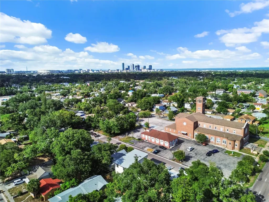 2141 Upton Court S St Petersburg FL 33712