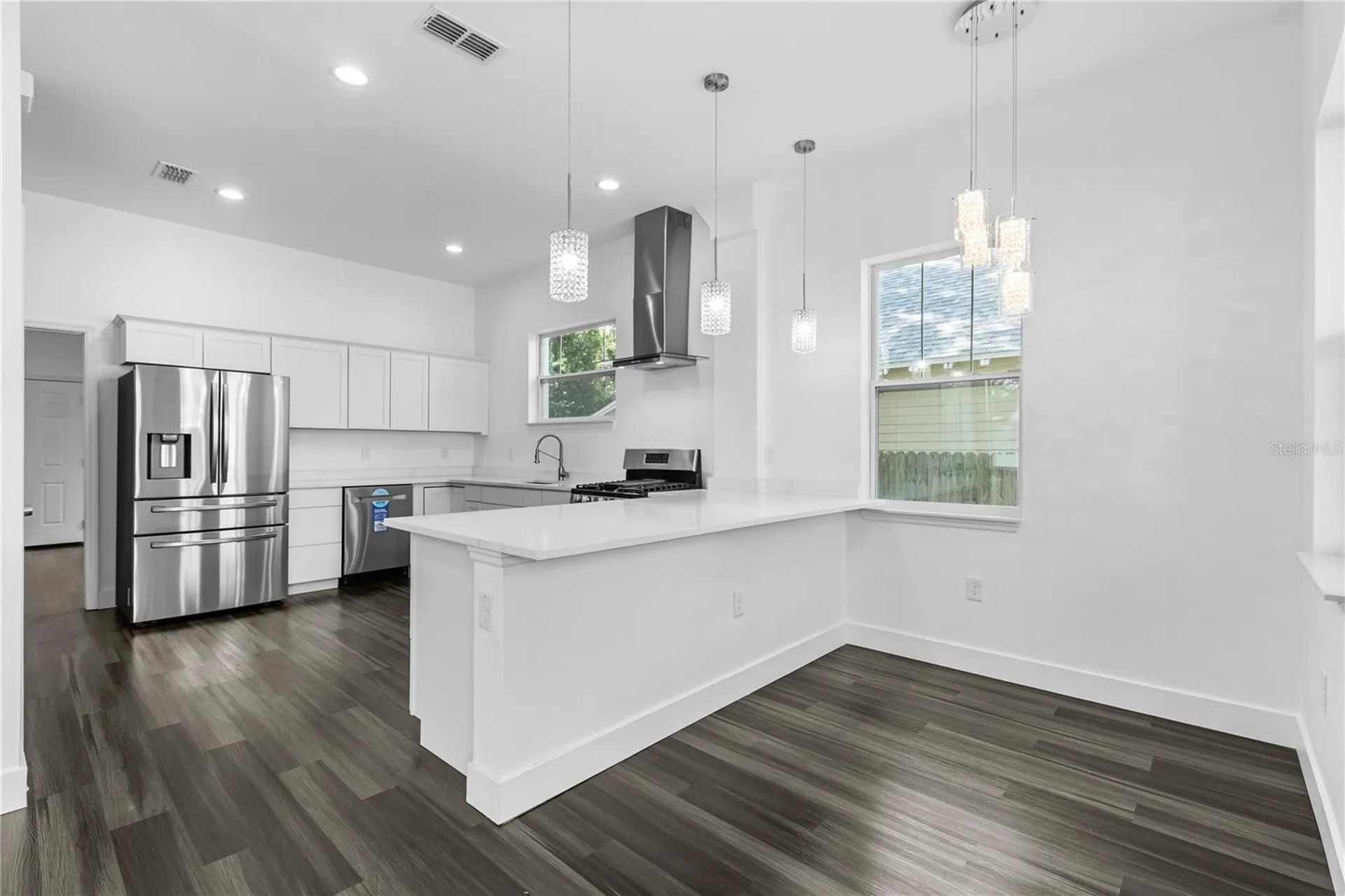 2141 Upton Court S St Petersburg FL 33712