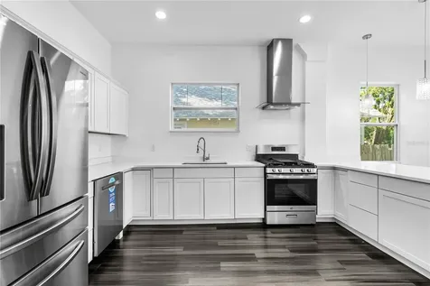 2141 Upton Court S St Petersburg FL 33712