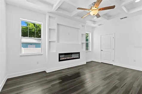2141 Upton Court S St Petersburg FL 33712